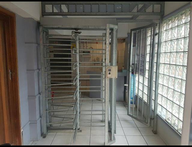 670M² APARTMENT BLOCK FOR SALE IN SOUTH BEACH